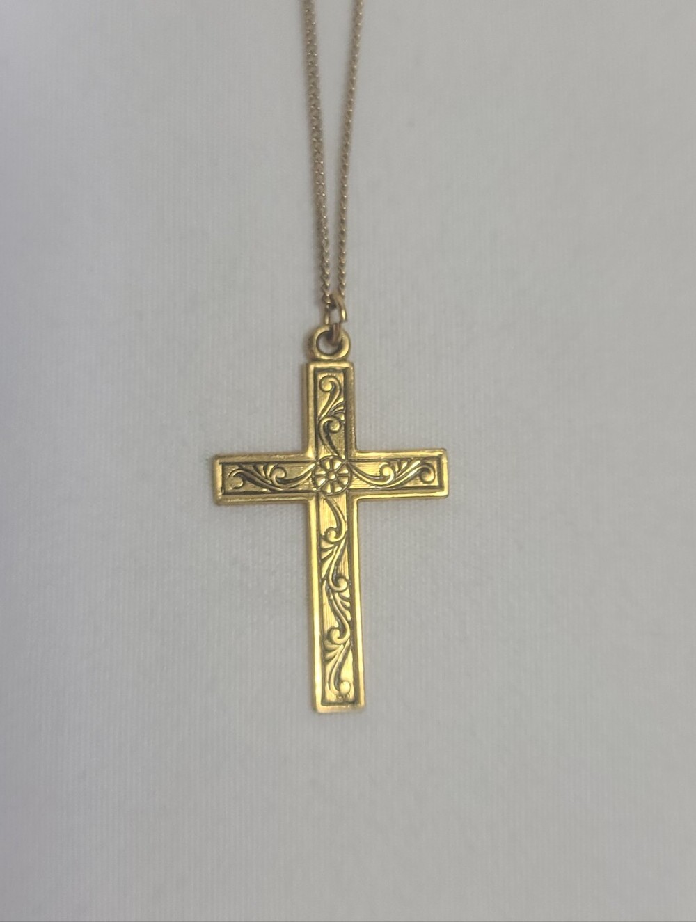 Artistry TM 12k Gold Filled Floral Black Enamel Filigree Cross Pendant Necklace